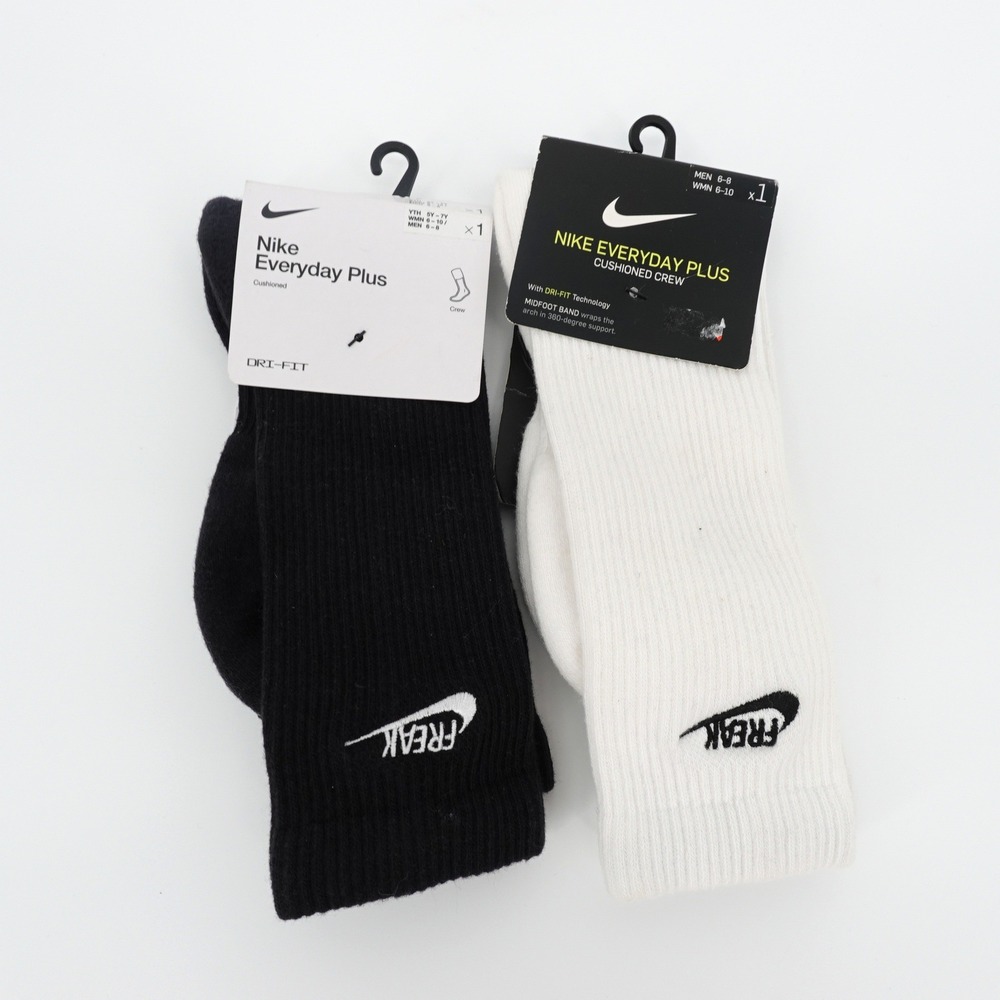 Nike Everyday Plus Cushioned Crew Freak Socks 2 Pair Black White Medium NEW